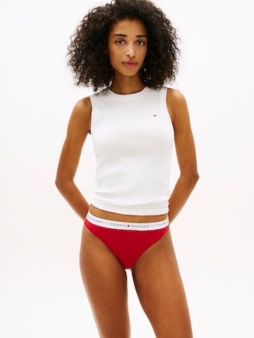 Tanga 'Essential' de la Tommy Hilfiger Underwear pe roșu: față