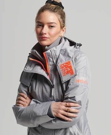 Superdry Functionele jas 'Mountain' in Grijs