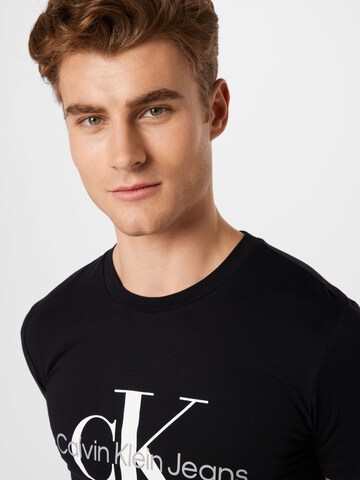 Calvin Klein Jeans T-Shirt in Schwarz