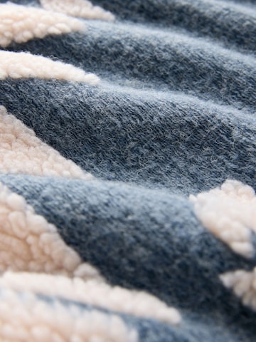 Next Pullover in Blau