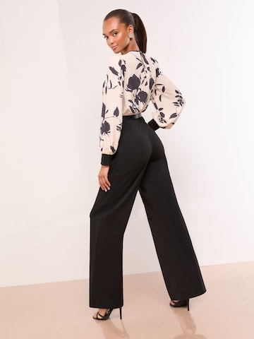 Lipsy Jumpsuit in Zwart