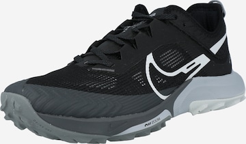 Chaussure de course 'Terra Kiger 8' NIKE en noir : devant