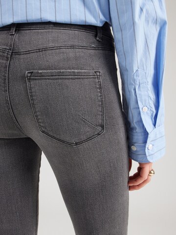 ONLY Regular Jeans 'ONLSarah' i svart