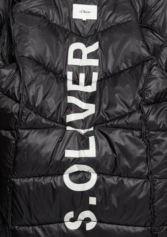 s.Oliver Jacke in Schwarz: oben