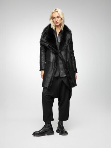VESPUCCI BY VSP Winter Coat 'Elena' in Black
