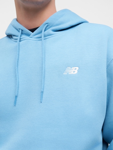 new balance Sweatshirt 'Sport Essentials' in Blauw