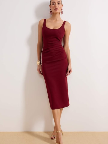 Trendyol Dress in Red: front