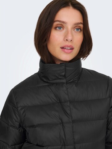Veste d’hiver 'ONLRuby' ONLY en noir