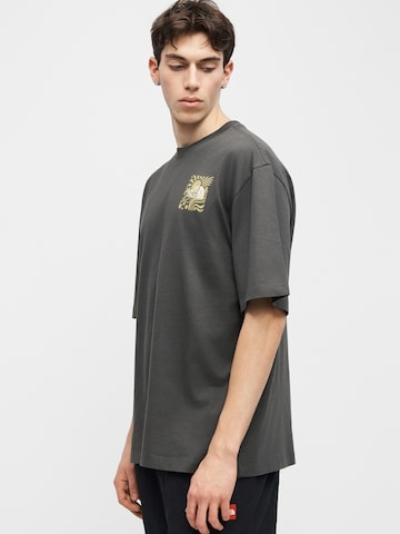 THE NORTH FACE Shirt 'SUN' in Grey