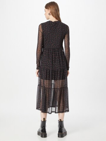Noisy may Kleid in Schwarz