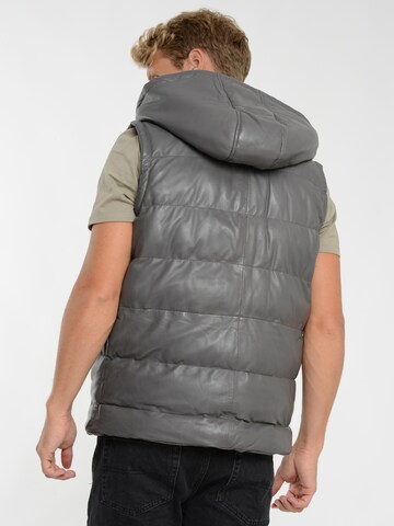 Maze Vest in Grey