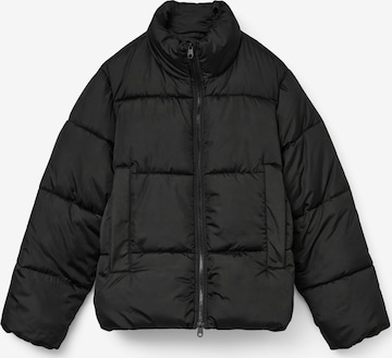 juoda VERO MODA Žieminė striukė 'VMPARDA': priekis