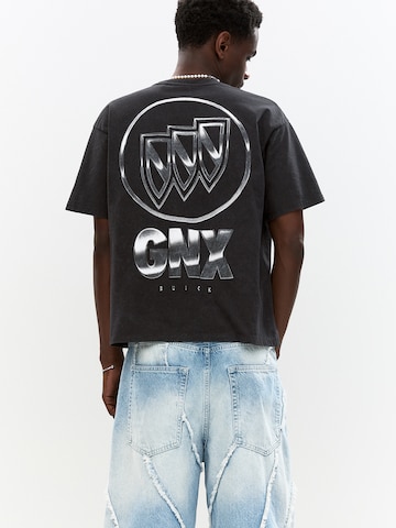 T-Shirt Pull&Bear en noir : devant