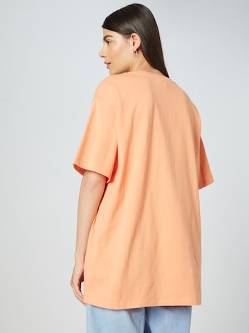 T-Shirt 'Rocco' ABOUT YOU x Alvaro Soler en orange