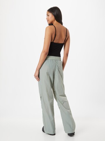 Monki Loose fit Trousers in Green