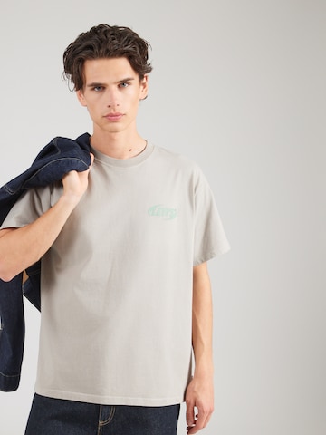 LEVI'S ® Tričko 'VINTAGE' – šedá