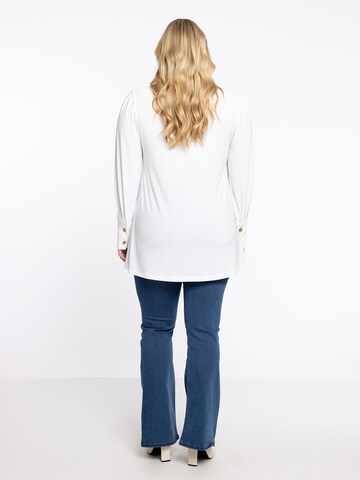 Yoek Blouse in White