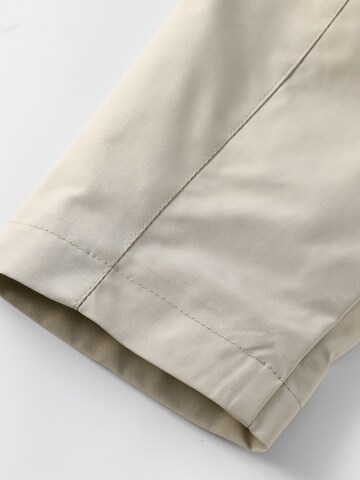 ALLTHEMEN Between-Seasons Coat 'Regenstille' in Beige