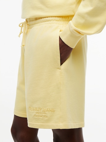 Regular Pantalon Tommy Jeans en jaune