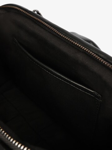 Scalpers Shoulder bag in Black