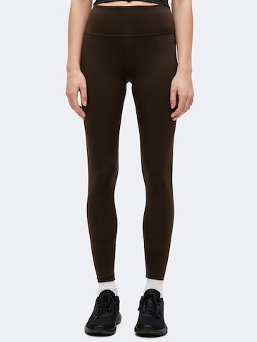 Reebok Skinny Sporthose in Braun: Vorderseite