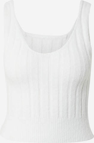 PIECES Knitted Top 'FEYA' in White: front