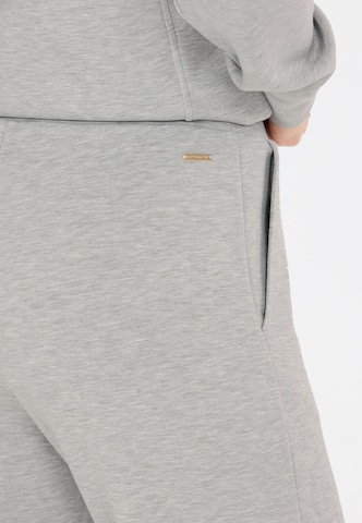 Athlecia Loosefit Trainingshose 'Jacey' in Grau