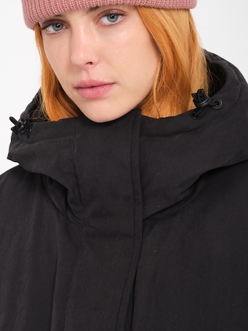 Parka d’hiver 'Sleepi Up' Volcom en noir