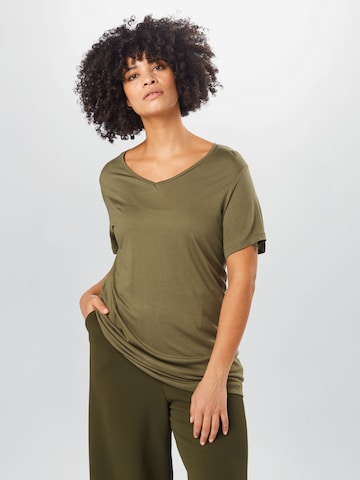 T-shirt 'Aneli' KAFFE CURVE en vert : devant