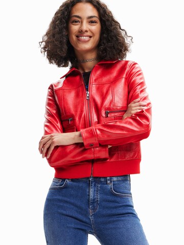 Desigual - Chaqueta de entretiempo 'Dallas' en rojo: frente