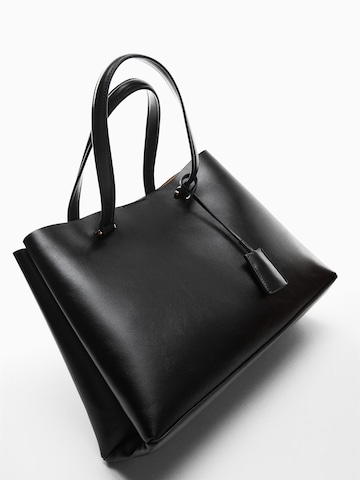 MANGO Ročna torbica 'BELLO' | črna barva