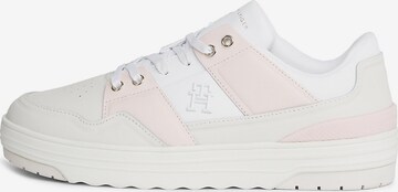 TOMMY HILFIGER Sneakers in Beige: front