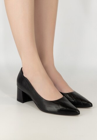 DreiMaster Klassik Pumps in Black