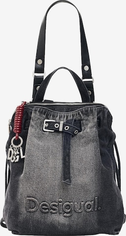 Desigual Reppu värissä musta: etupuoli