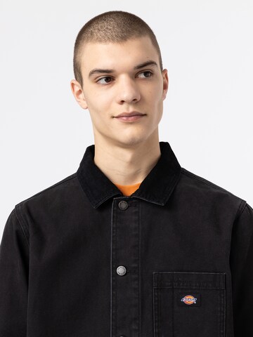 DICKIES Демисезонная куртка в Черный