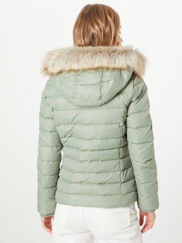 Tommy Jeans - Casaco de inverno 'Essential' em verde