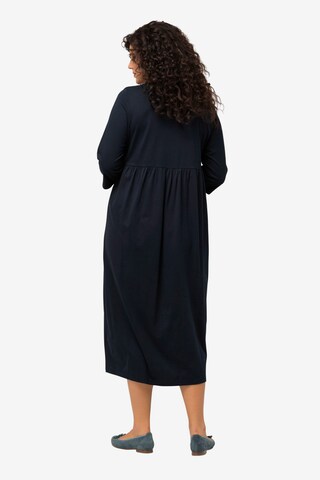 Robe Ulla Popken en bleu