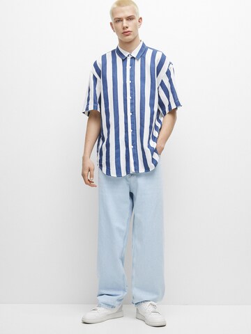 Pull&Bear Comfort fit Button Up Shirt in Blue