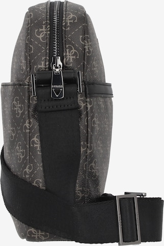 Sac à bandoulière 'Vezzola' GUESS en noir