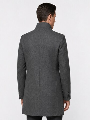 YOUTHUP Winter Coat in Grey