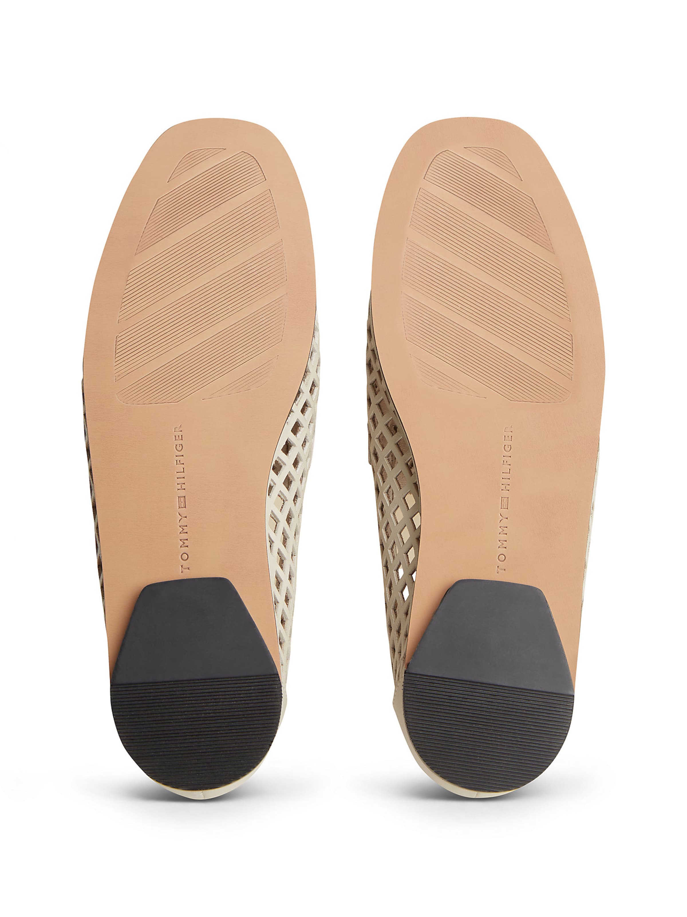 TOMMY HILFIGER Slip-ons in Beige