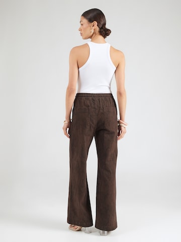 Largi Jeans 'ARDEN' de la FRENCH CONNECTION pe maro