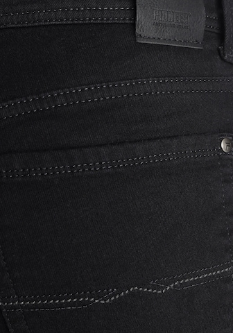 PIONEER Regular Jeans in Black