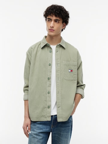 Fit confort Chemise Tommy Jeans en vert : devant