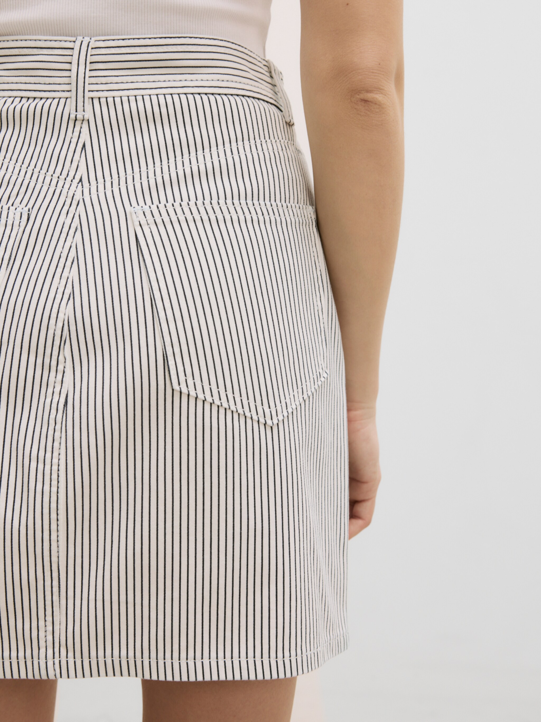 EDITED Produits Jupe 'Fibi' noir