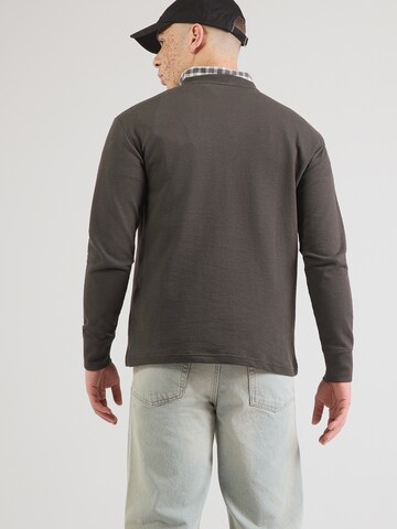 MUSTANG Тениска 'Asheville' в черно