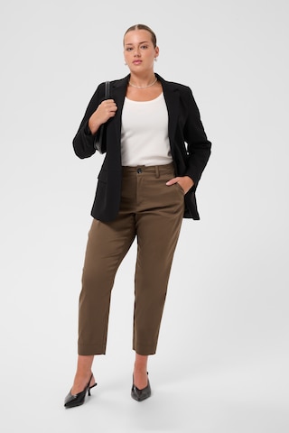 Coupe slim Pantalon KAFFE CURVE en marron