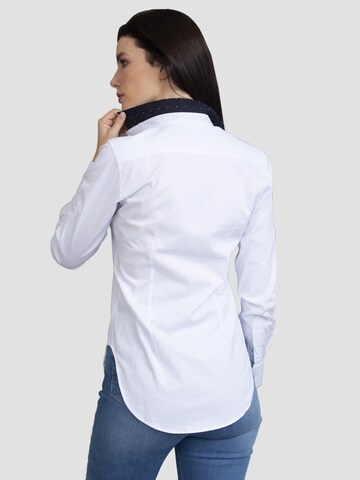 Camicia da donna 'Lokossa' di Sir Raymond Tailor in bianco