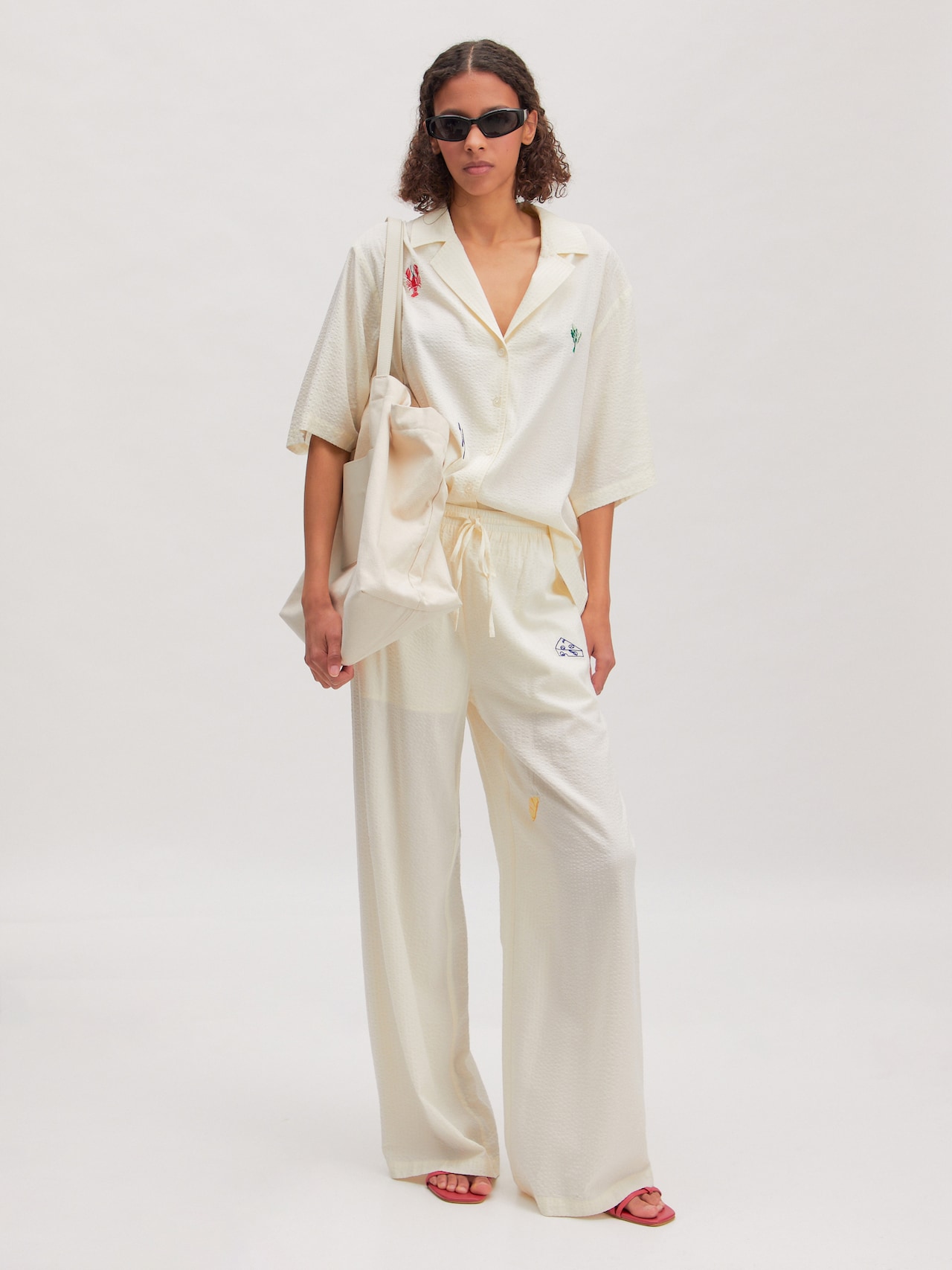 EDITED T-shirt oversize 'Holly' beige