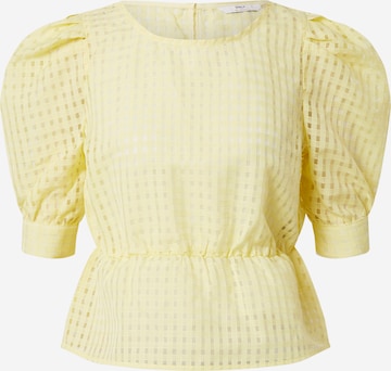 ONLY Blouse in Yellow: front